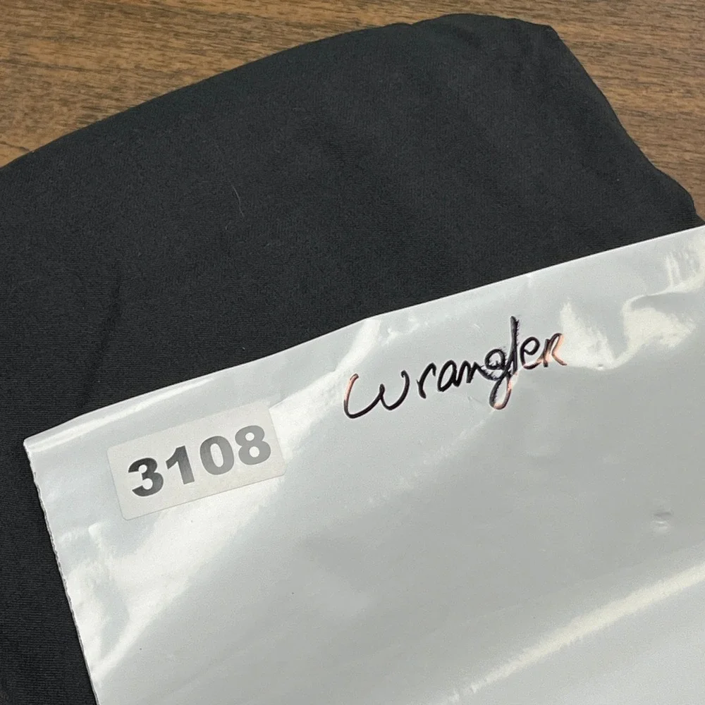 Wrangler All Terrain Gear Shorts Men 38 9 Black Cargo Flat Front Performance ATG - Picture 9 of 9